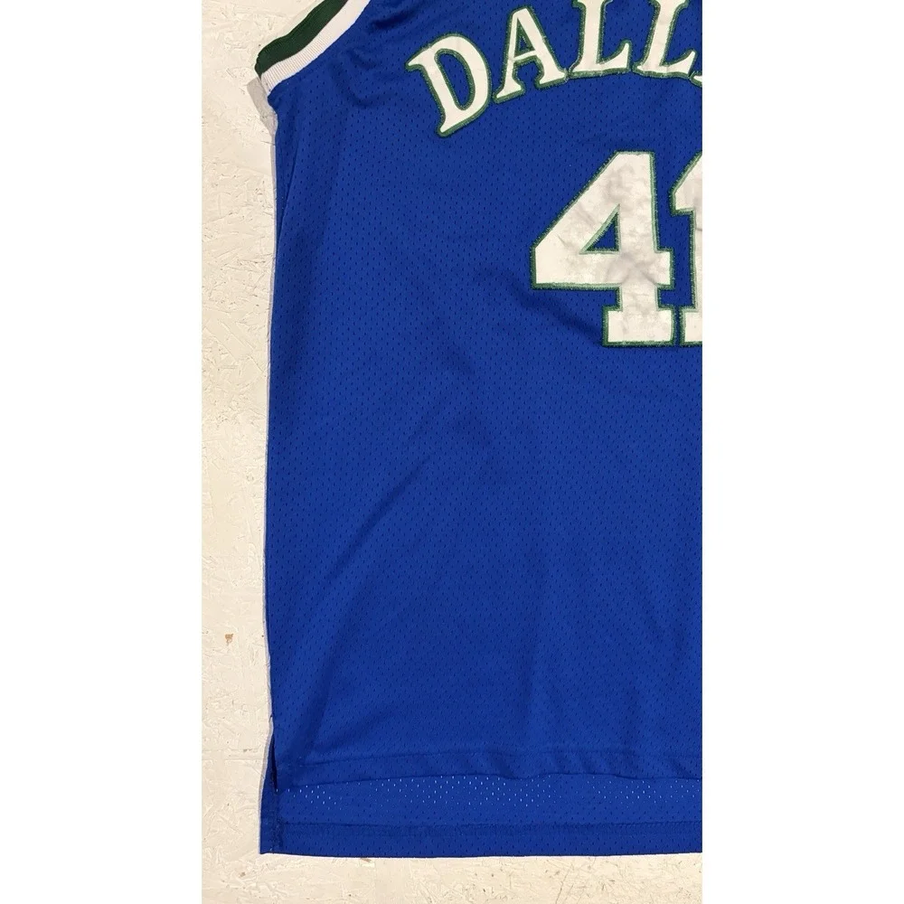 Adidas Dallas Mavericks Dirk Nowitzki Hardwood‎ Classics Jersey 2000-2001 Size S